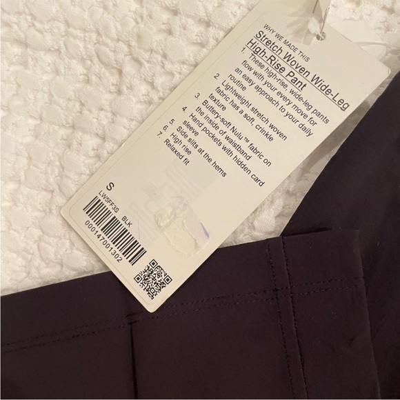Lululemon Stretch Wide Leg Pant NWT Size S (Woven) SOLD OUT - Picture 6 of 9